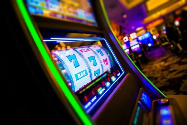 dragon88 slot live-dealer studio with HD cameras and professional croupiers